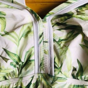 Cacique Intimates & Sleepwear - White and green bra Cacique Intimates & Sleepwear - White and green bra